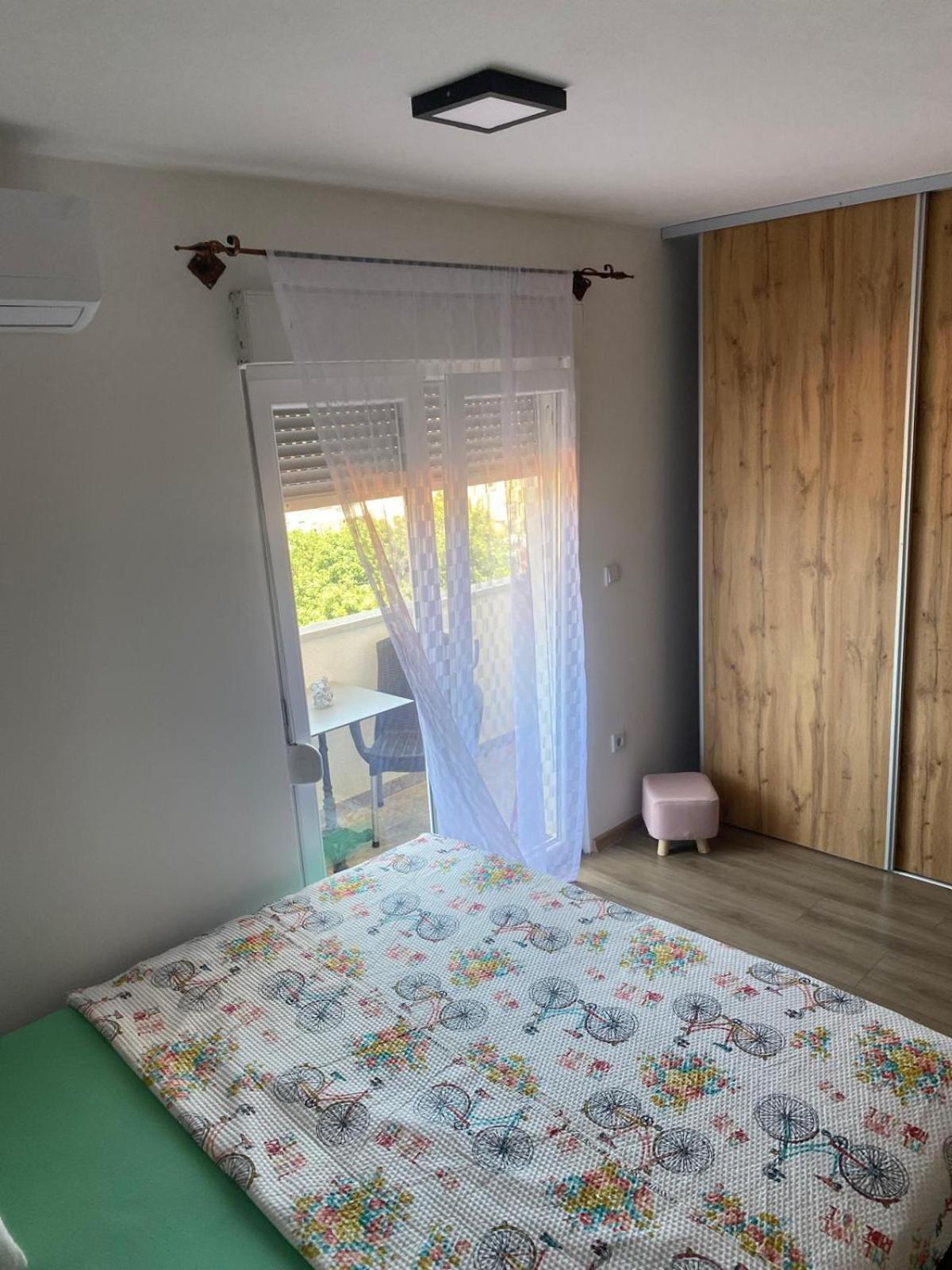 Asi 1 I Asi 2 Appartement Ivanica